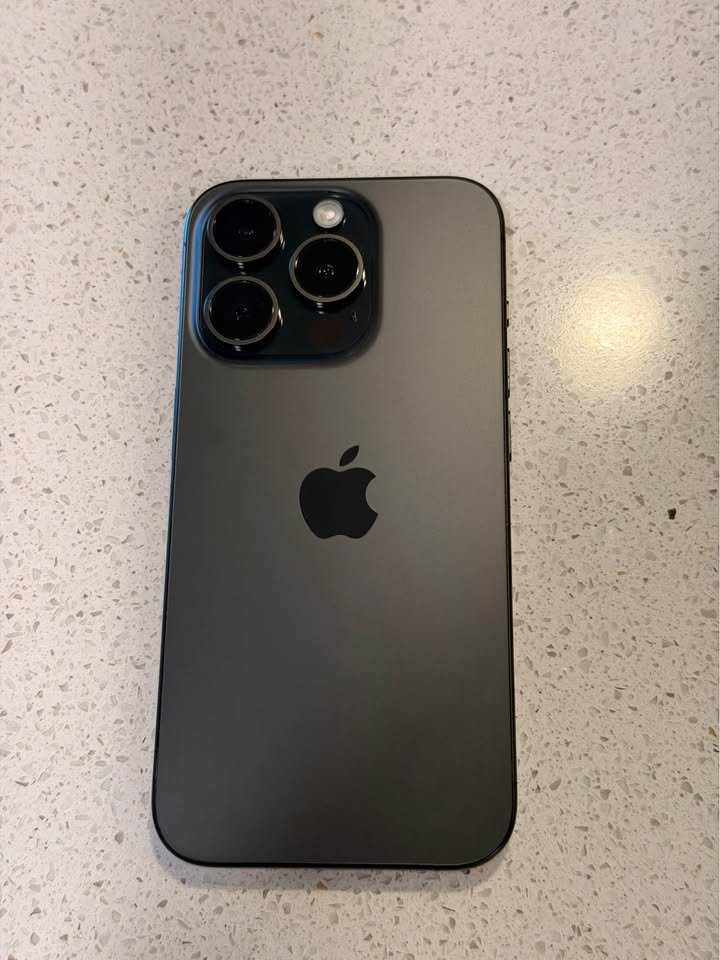 Actual iPhone 15 Pro 256GB phone